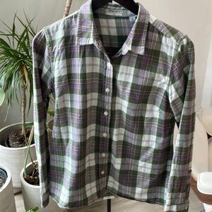 Toad&Co plaid flannel button down shirt 100% organic cotton.